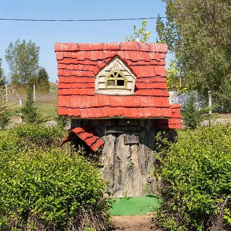 Bagolyvar 4*